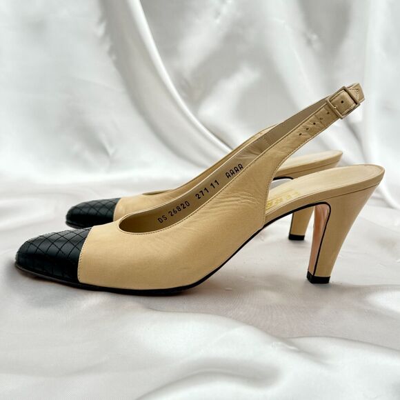 Salvatore Ferragamo Bone & Black Toe Cap Slingback Low Heel Pumps Sz 11 AAAA - Picture 1 of 16